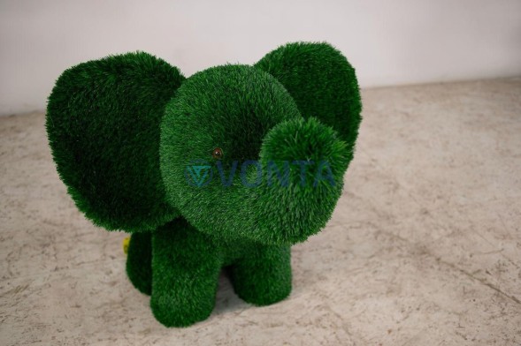 Топиари слоник малыш — газон Deluxe Green