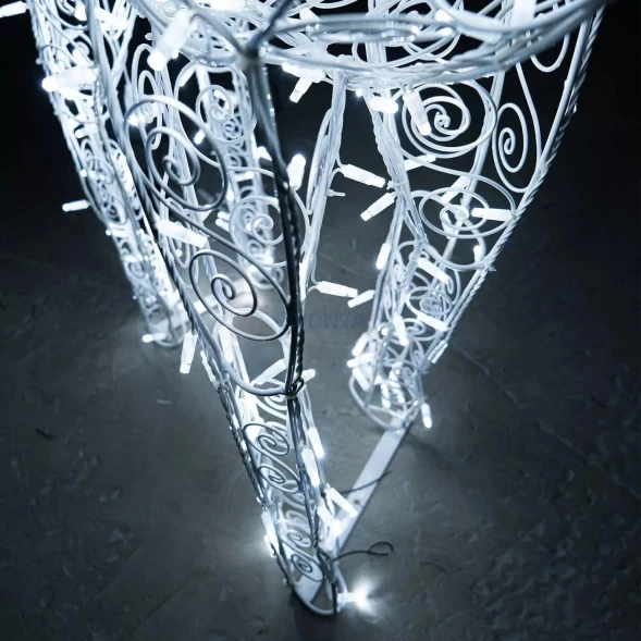 Светодиодная фигура Олень ажурный 1,9 м., динамика, белый, (OL82)