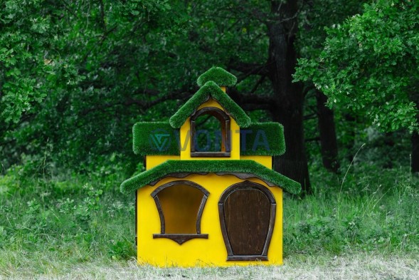 Топиари дом теремок — газон Deluxe