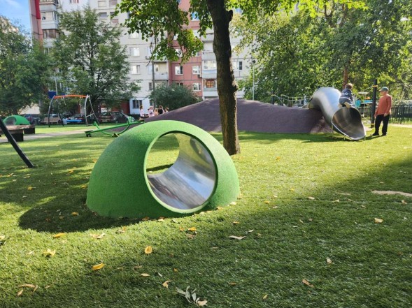 Полусфера с тоннелем