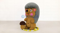 Топиари Ежик с грибом — газон Есо