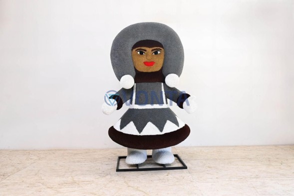 Топиари эвенка девочка — газон Eco