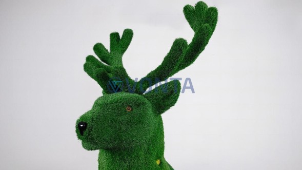 Топиари олень Эварист — газон Есо+Luxe