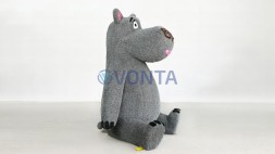 Топиари бегемотиха Лория — газон Есо