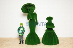 Топиари композиция леди Элизабет и девочка Агата — газон Eco