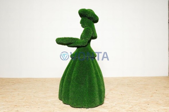 Топиари композиция леди Элизабет и девочка Агата — газон Eco