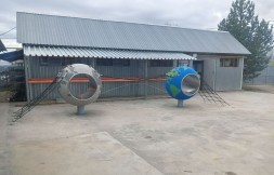 Сферы с канатами и тоннелем