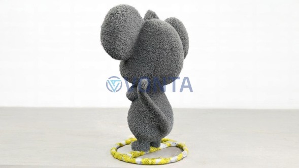 Топиари мышонок Роми — газон Есо