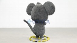 Топиари мышонок Роми — газон Есо