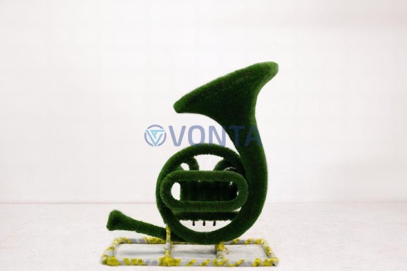 Топиари валторна — газон Deluxe