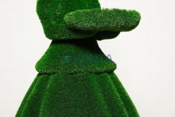 Топиари девочка с подносом, Агата — газон Eco