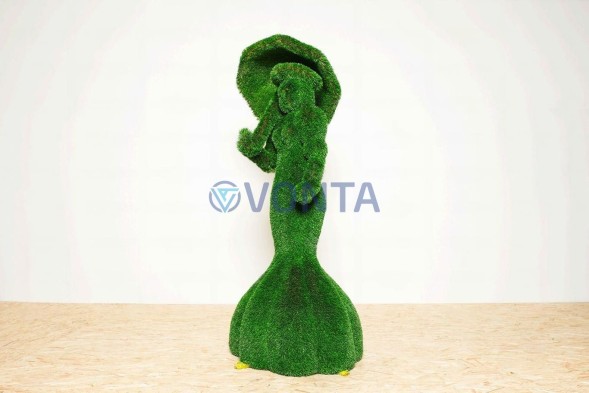 Топиари леди с зонтиком, Моне — газон Deluxe