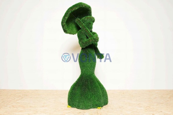 Топиари леди с зонтиком, Моне — газон Deluxe