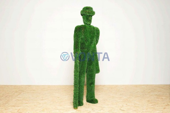 Топиари джентльмен в шляпе с тростью, h=190см — газон Deluxe