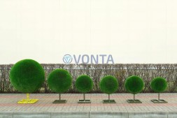 Топиари композиция шары Лики — газон Deluxe