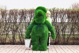 Топиари гном с ведром — газон Eco Green