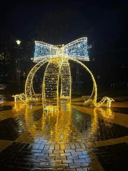 Светодиодная арка Бант 350 см., (SR214)