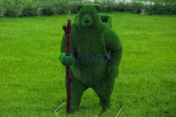 Топиари медведь с кашпо, турист — газон Eco