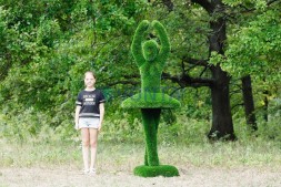 Топиари балерина Мари — газон Deluxe