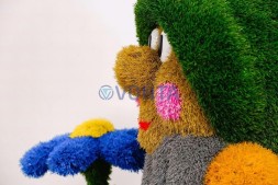 Топиари гном цветочник Рекки — газон Eco