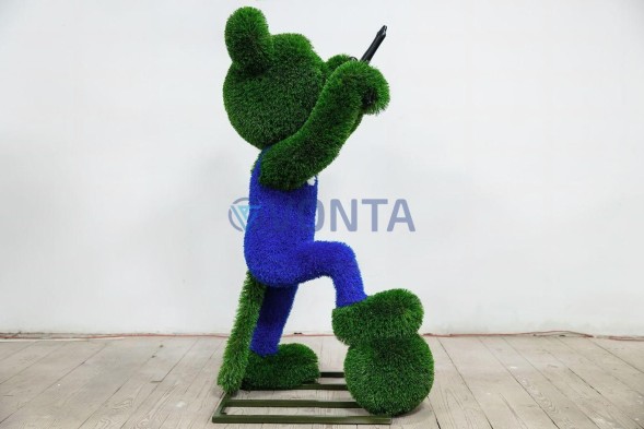 Топиари мышонок Перчик с пистолетом — газон Deluxe + Eco+