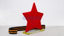 Топиари композиция звезда с георгиевской лентой — газон Eco