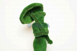 Топиари композиция светская встреча №3-1 (леди с зонтиком, джентельмен) — газон Deluxe