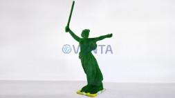 Топиари статуя РОДИНА МАТЬ, h=300см – газон Есо