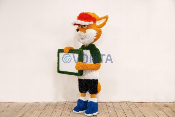 Топиари лисенок Колин с табличкой, h=165см — газон Eco