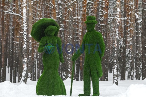 Топиари джентльмен в шляпе с тростью, h=230 см- газон Eco