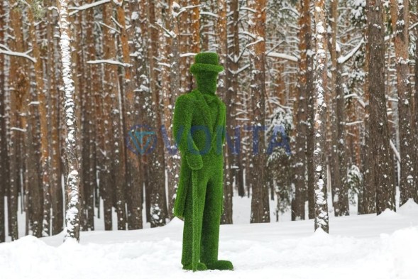 Топиари джентльмен в шляпе с тростью, h=230 см- газон Eco