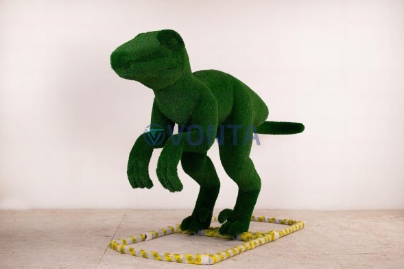 Топиари динозавр велоцераптор — газон Есо