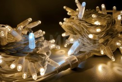 Гирлянда Нить 10 м, 220В, провод Резина, IP 65 – линейная гирлянда, состоящая из равноудаленных друг от друга dip светодиодов, расположенных на одном проводе. Цвет свечения: Тёплый