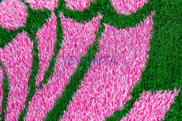 Топиари композиция бабочка на шаре поляна — газон Eco