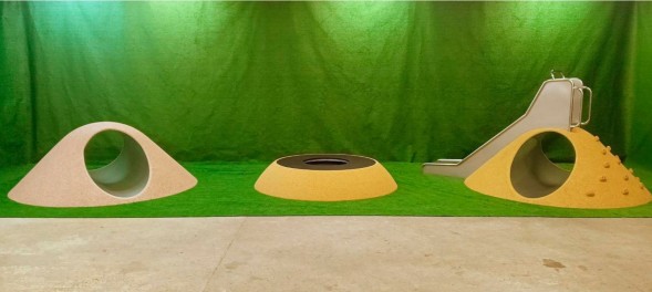 Круглый батут в платформе